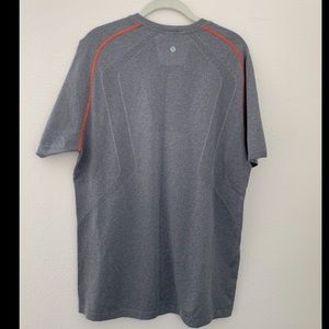 Men’s Lululemon T-Shirt XL